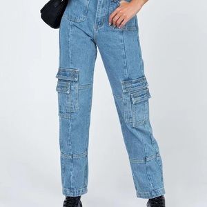 Princess Polly (Lioness collection) high waisted cargo jeans (size XXS)